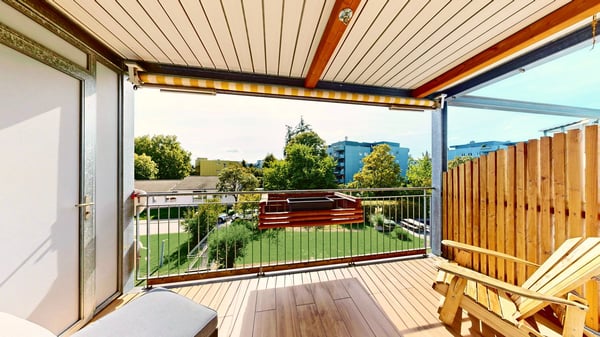 Zwei Wohnungen in einer: 4 Zimmer, Sauna und zwei Balkone gegen Süden 27