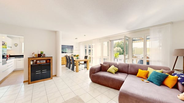 Zwei Wohnungen in einer: 4 Zimmer, Sauna und zwei Balkone gegen Süden 8