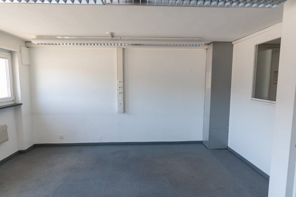 Div. Gewerberäume zu vermieten in Oberbüren – unterteilbar 2