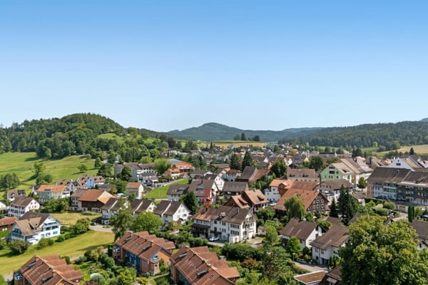 Liebevoll saniert - bereit für die Zukunft! 16