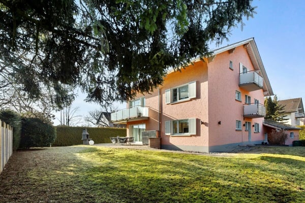 Grosszügiges 10½-Zimmer-Einfamilienhaus mit vielseitigem Nutzungspotenzial! 1