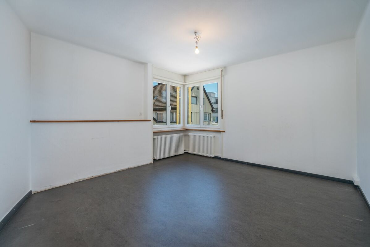 Wohn- und Geschäftshaus an zentraler Lage in Erlinsbach