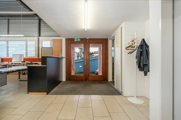 Attraktive Gewerbe- und Lagerflächen an Top-Verkehrslage zwischen Zürich und Zug 4