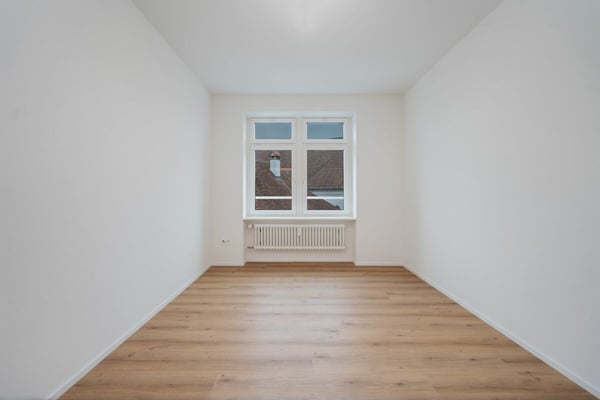 Charmante 4-Zimmer-Maisonettewohnung mit Galerie, Dachterrasse und Loggia 6