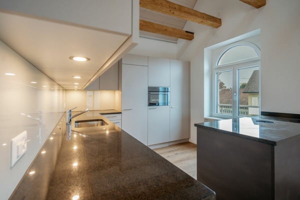 Charmante 4-Zimmer-Maisonettewohnung mit Galerie, Dachterrasse und Loggia 15