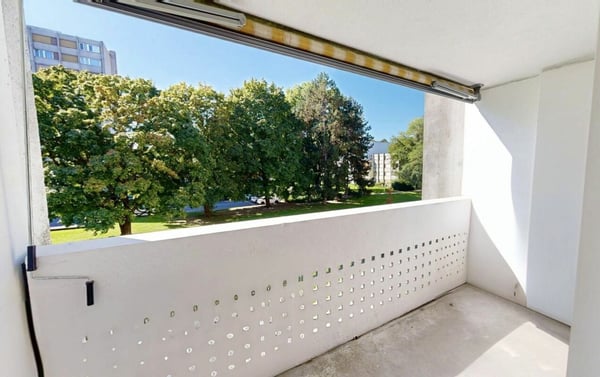 Über CHF 2'000.- monatlicher Netto-Cashflow: Vollvermietete 4½-Zimmer-Wohnung mit 5 % Bruttorendite (Baurecht) 2