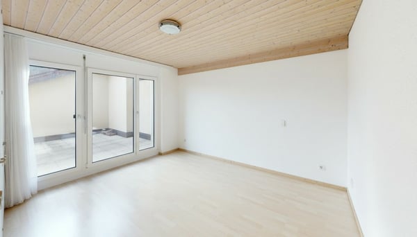 EINZIGARTIGES EINFAMILIENHAUS IN HERRENSCHWANDEN 5