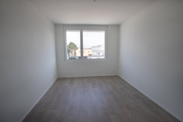 Grosszügige 5.5-Zimmer-Attikawohnung in Büren an der Aare – modern, hell und ruhig 10