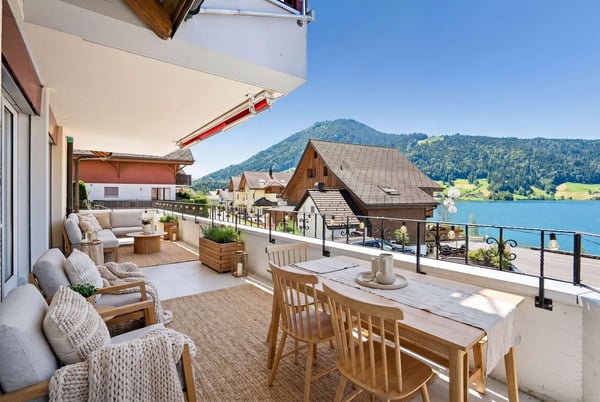 Logenplatz am Ägerisee: grandiose Seesicht und 129 m² Balkon-/Aussenfläche 5