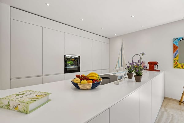 Neuwertiges Haus mit mediterranem Garten 4