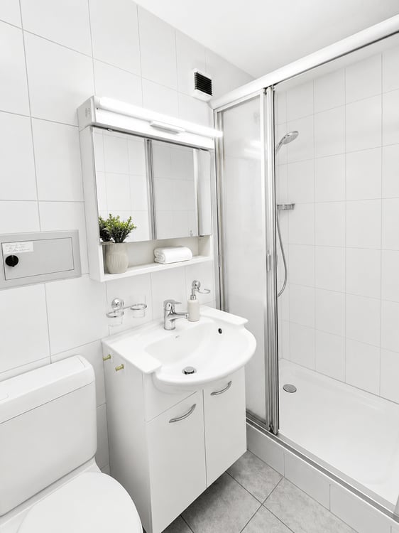 RESERVIERT: Möbliertes Ferien-Studio mit Ski-in, Balkon und Parkplatz 5