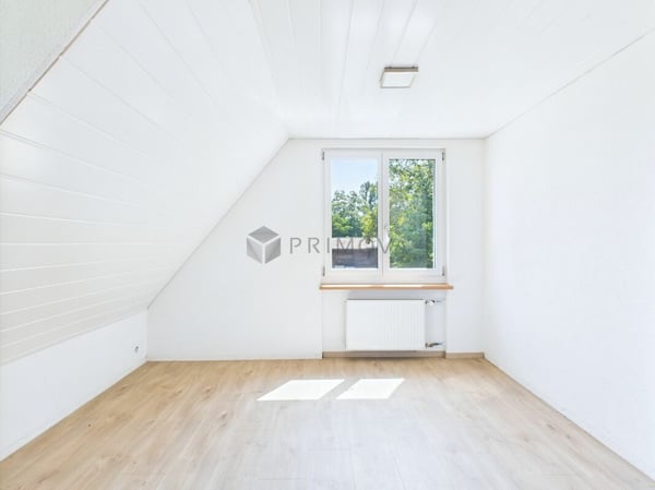 Liegenschaft mit Potenzial in Bottighofen 3