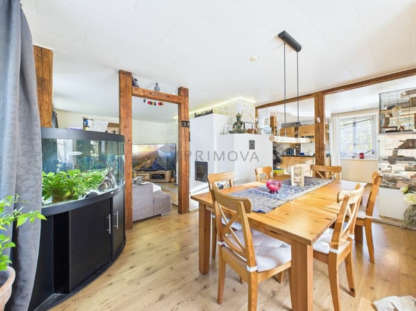 Kein Neubauglanz - aber jede Menge Wohngefühl im Ortsteil Sulz. 3