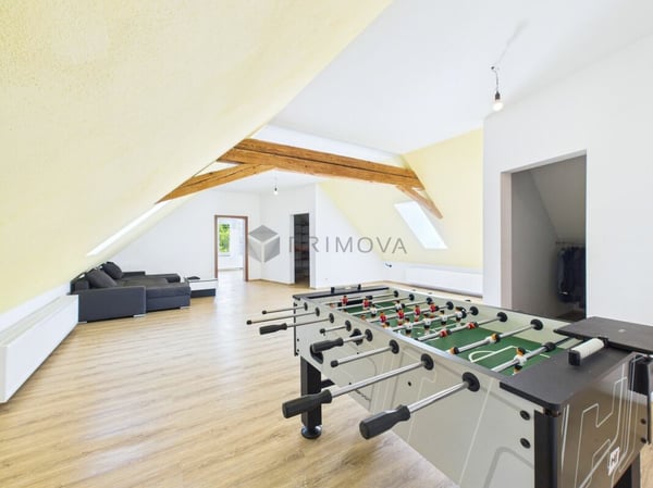 Wo Familien wachsen und Träume bauen - Mehrfamilienhaus mit Ausbaureserve 10