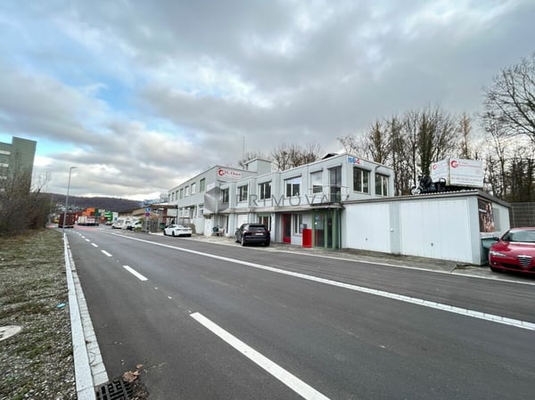 Attraktive Gewerbeimmobilie mit 380m² an Top-Standort (Hafenareal) 1