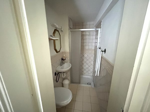 Charmantes Backsteinhaus mit etabliertem B&B im Herzen des Gundeli-Quartiers 8