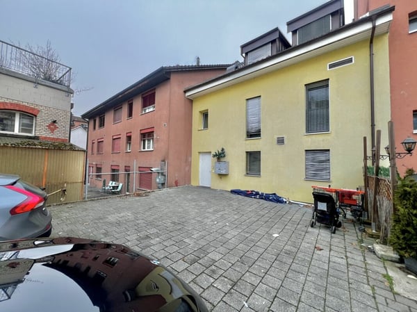 Wohn und Gewerbeliegenschaft an gesuchter Lage 4