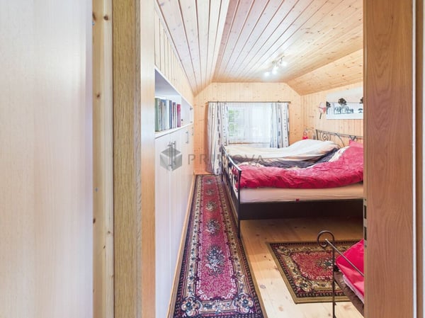 Einfamilienhaus im Herzen der Stadt mit idyllischem Garten 6