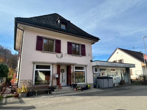 Top-Lage: Grosszügiges Einfamilienhaus, 5 Min. entfernt vom Einkaufsparadies Deutschland 1