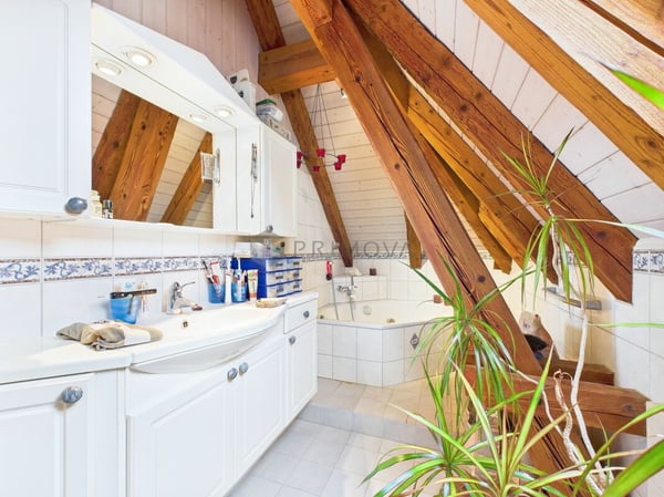 Top-Lage: Grosszügiges Einfamilienhaus, 5 Min. entfernt vom Einkaufsparadies Deutschland 6