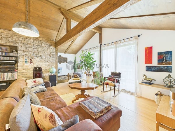 Stilvolles Chalet mit Panoramablick 1