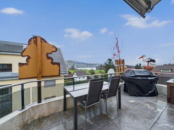 Wohnerlebnis im Steuerparadies mit Seesicht 8