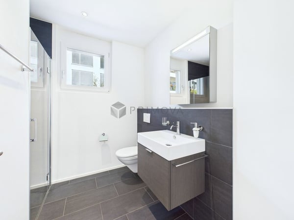 Exklusives Wohnerlebnis mit grossen Fensterfronten und Top Weitsicht 8