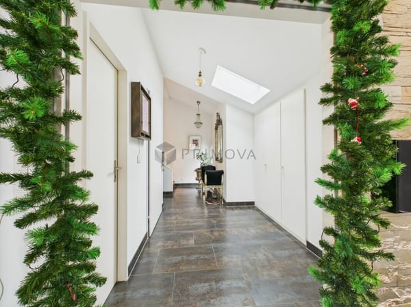 Exklusive 1.5 Zimmer-Maisonettewohnung in Oberwil BL 9