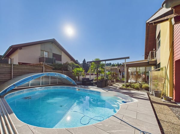 Ferien zu Hause - 1.5 Zimmer-Einfamilienhaus mit Pool und Sauna 12