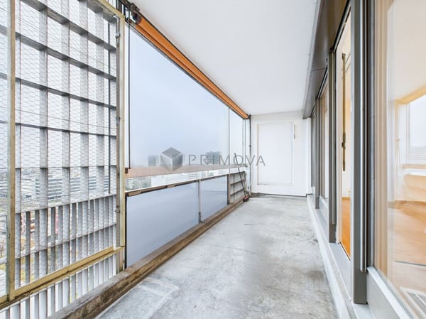 Urbaner Weitblick über Bern - stilvoll wohnen im 25. Stock 7