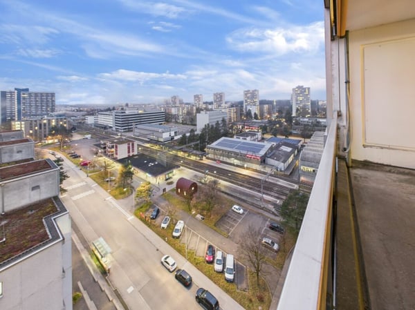 Urbaner Weitblick über Bern - stilvoll wohnen im 25. Stock 8