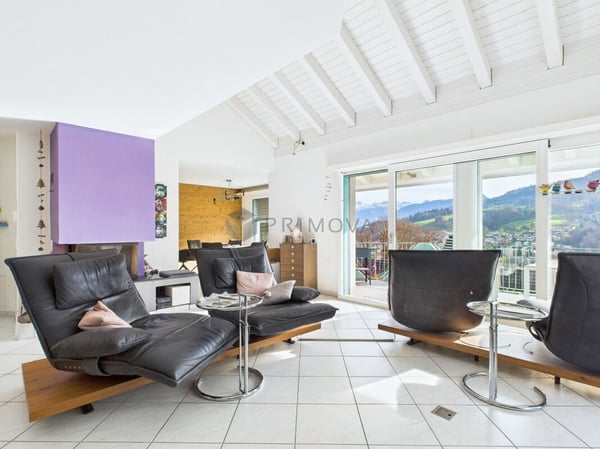 Wohnjuwel Sonnenberg -Lichtdurchflutete Doppeleinfamilienhaushälfte mit Alpenblick in Kriens 4