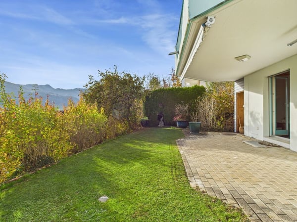 Wohnjuwel Sonnenberg -Lichtdurchflutete Doppeleinfamilienhaushälfte mit Alpenblick in Kriens 10