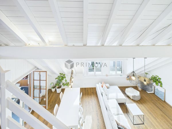 Lassen Sie ihre Wünsche wahr werden - traumhafte Dachmaisonette komplett renoviert 1