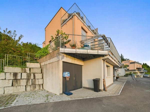 Einfach eine Wucht und muss man gesehen haben. Reiheneckhaus in Russikon - die Perfektion für Familien und Menschen mit dem Auge für das gewisse Etwas! 13