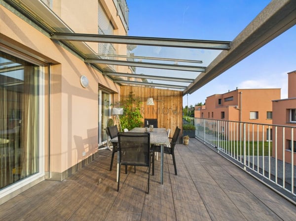 Einfach eine Wucht und muss man gesehen haben. Reiheneckhaus in Russikon - die Perfektion für Familien und Menschen mit dem Auge für das gewisse Etwas! 14