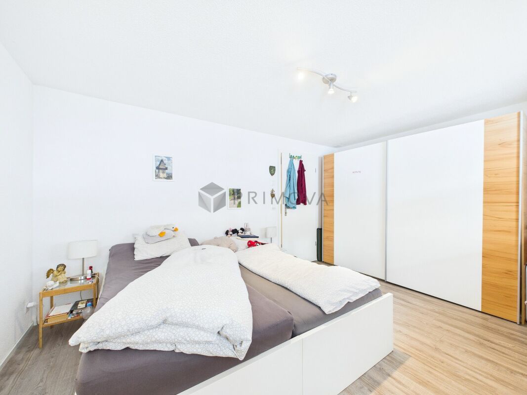 Modernes Design trifft Emmentaler Idylle: Top-Wohnung zu verkaufen