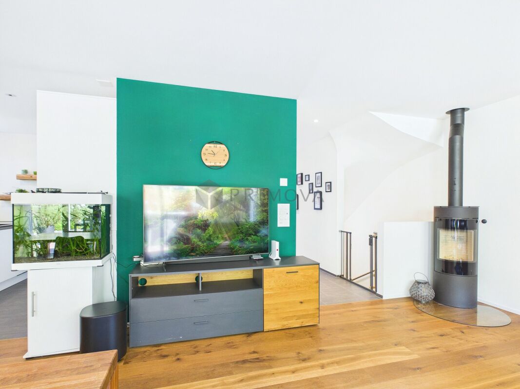 Bezauberndes 5.5 Zimmer - Doppeleinfamilienhaus & Garten in Top-Quartier