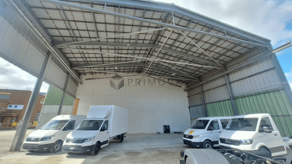 Gewerbehalle mit Aussenfläche - ideal für Logistik und Transport 3