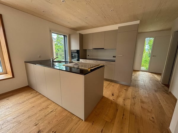 Lassen Sie sich überwältigen von diesem absolut schönen Neubau 6