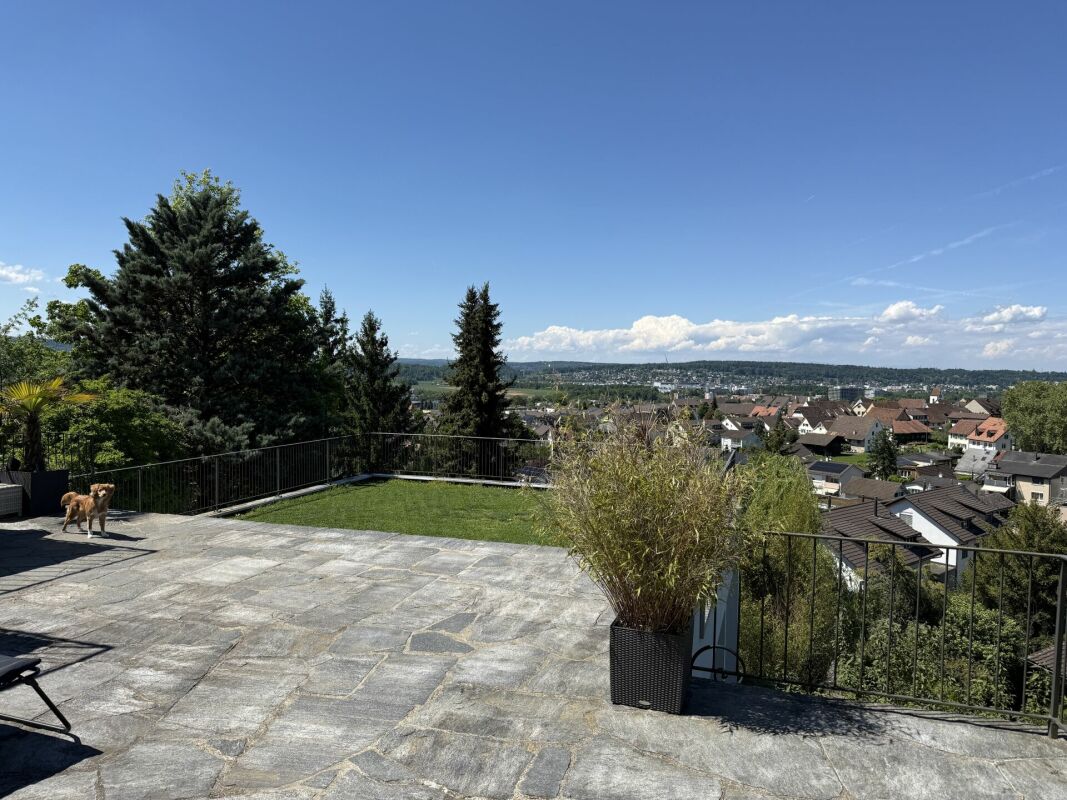 Luxuswohnen in einer Villa mit privatem Spa und atemberaubender Aussicht