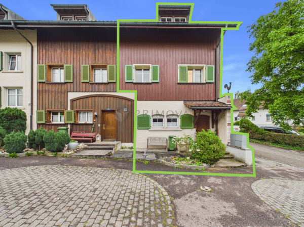 Ihr neues Zuhause in Wängi - Grosszügiges Reihenhaus mit Garten und Cheminée 1