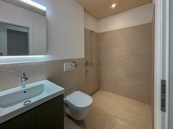 Erfüllen Sie sich Ihren Wohntraum mit dieser atemberaubenden Neubau Immobilie 9
