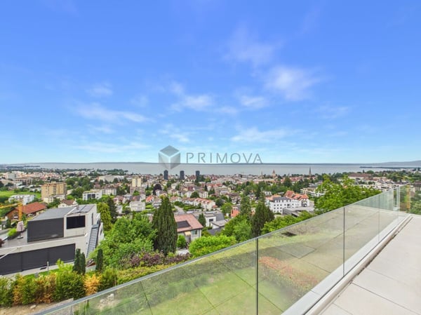 Exklusive Attikawohnung mit Panoramasicht auf den Bodensee 18