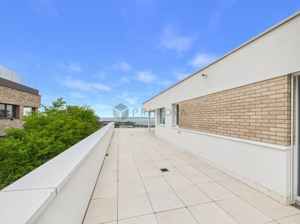 Exklusive Attikawohnung mit Panoramasicht auf den Bodensee 17