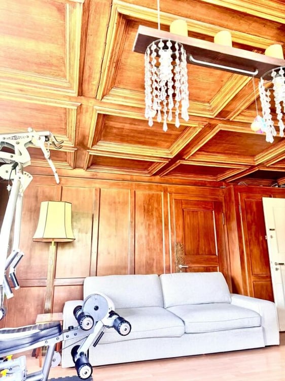 Wohnen mit Charakter - stilvolle 6.5 Zimmer Wohnung am Zürichsee 4