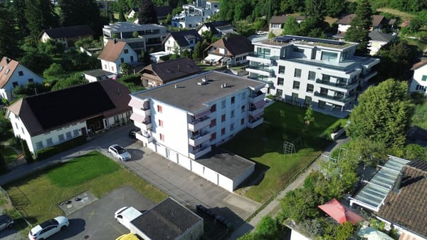 Seltenes Immobilienportfolio mit Bestand, Neubau und Bauland 1