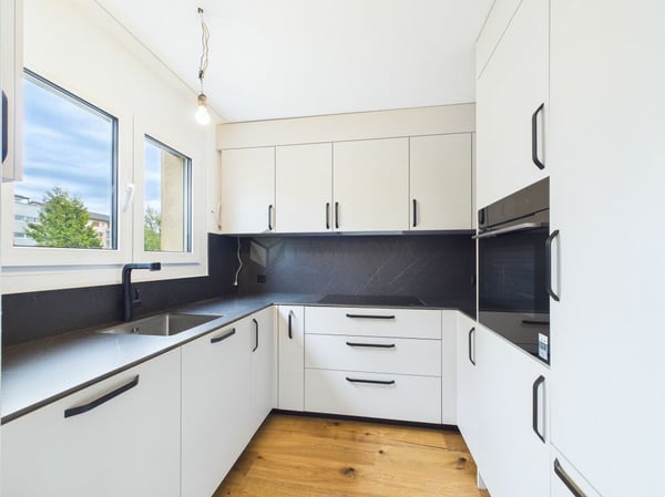 Stilvoll sanierte 3.5 Zimmer-Wohnung zum attraktiven Preis 6