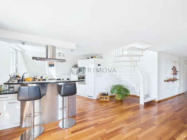 Lichtdurchflutete Maisonette mit Stil, Charme und traumhafter Aussicht 7