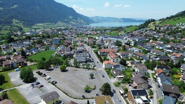 Wohn- und Geschäftshaus mit Wertschöpfungspotenzial! Investieren Sie jetzt an Top Lage im herzen der Schweiz. 5